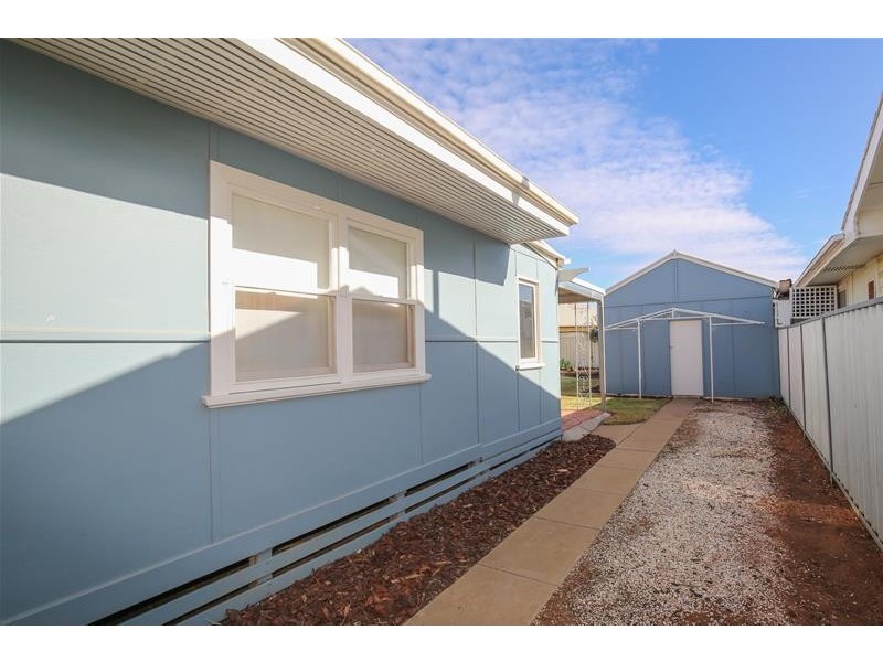 24 Rosemont Avenue, Mildura VIC 3500