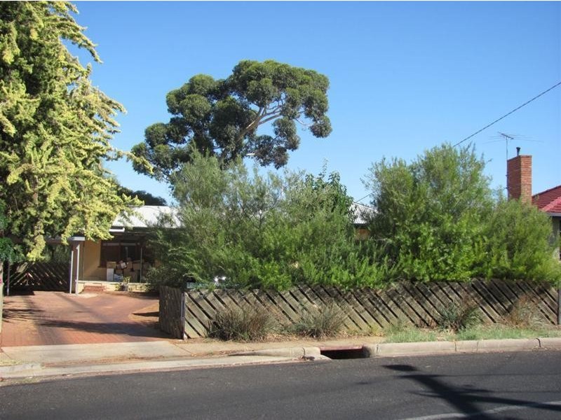 13 Stuart Avenue, Mildura VIC 3500