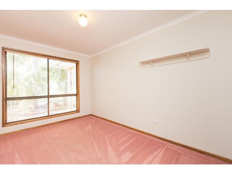 213 Oak Avenue, Mildura South VIC 3501