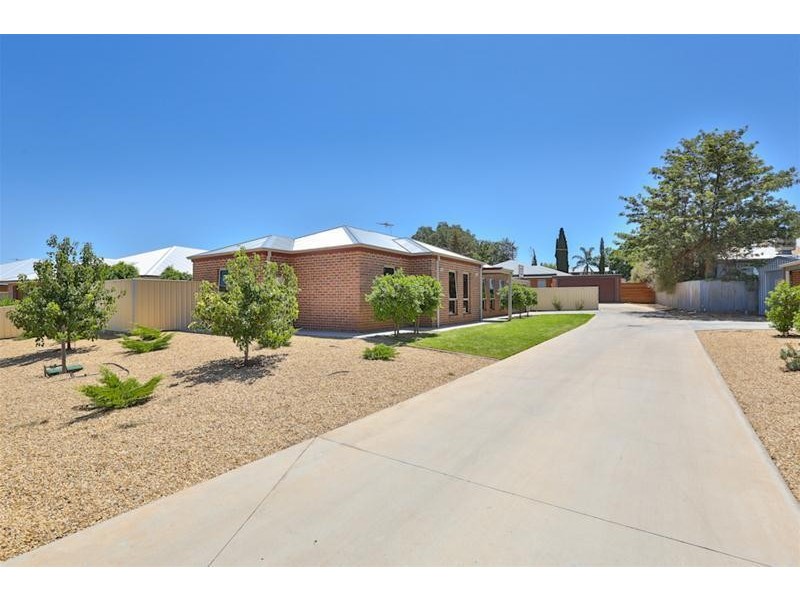 2/43 Betty Krake Drive, Red Cliffs VIC 3496