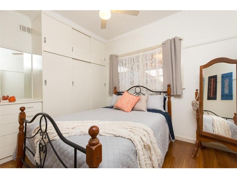 393 Koorlong Avenue, Irymple VIC 3498