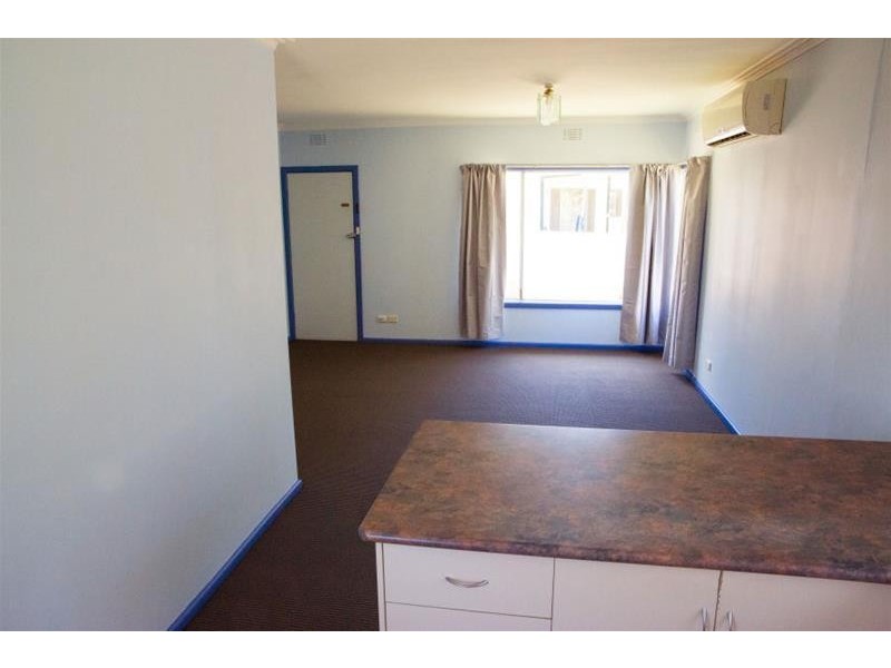 2/10 Cameron Avenue, Mildura VIC 3500