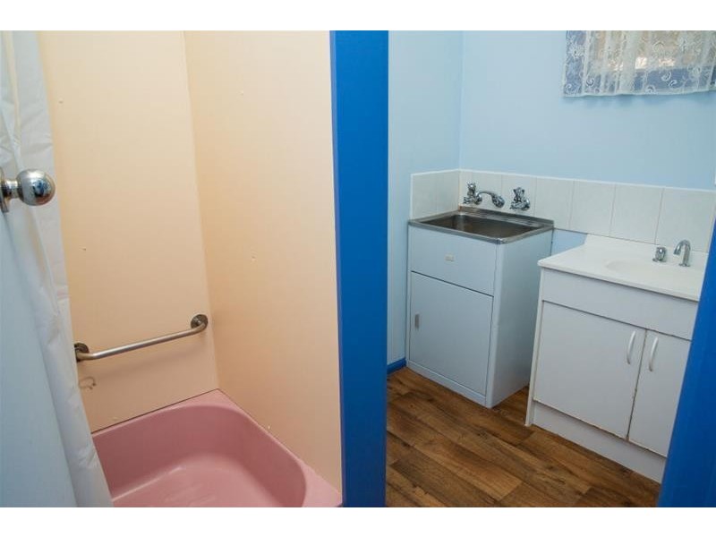 2/10 Cameron Avenue, Mildura VIC 3500