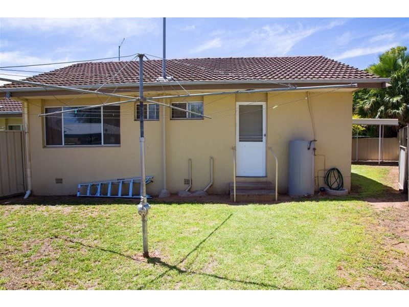 2/10 Cameron Avenue, Mildura VIC 3500