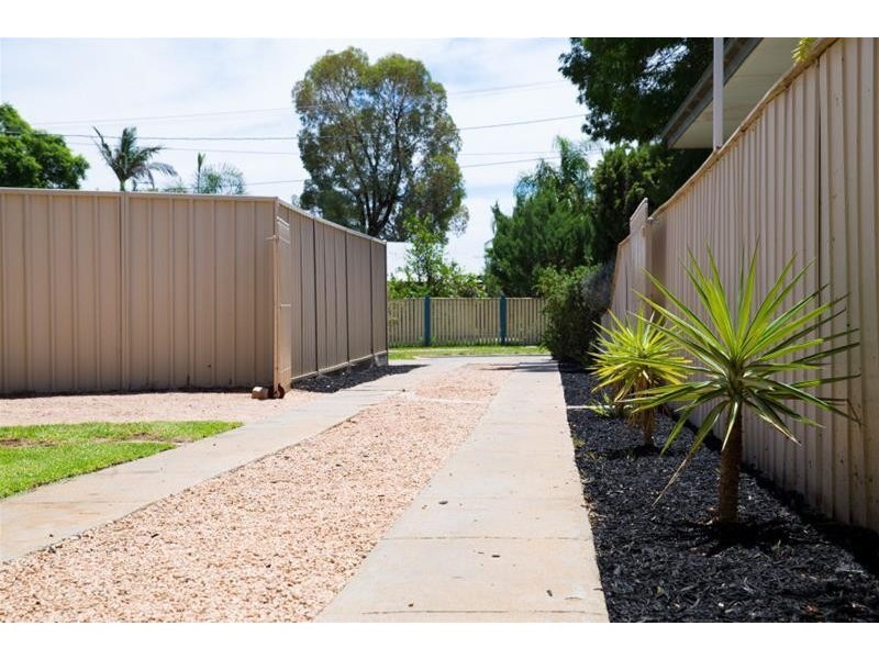 2/10 Cameron Avenue, Mildura VIC 3500