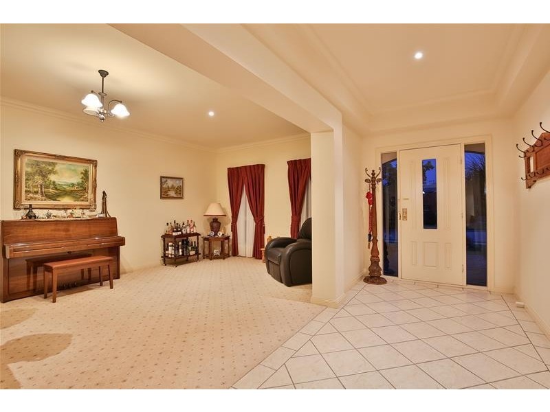 13 Burnside Way, Mildura VIC 3500