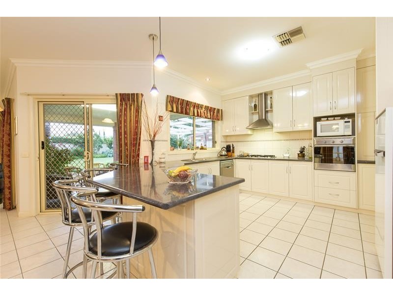 13 Burnside Way, Mildura VIC 3500