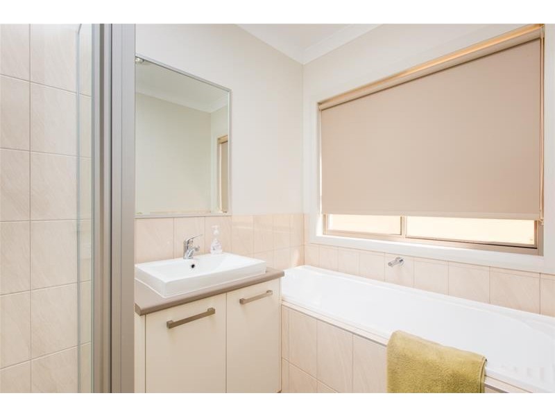 4/4-6 Olivia Drive, Mildura VIC 3500