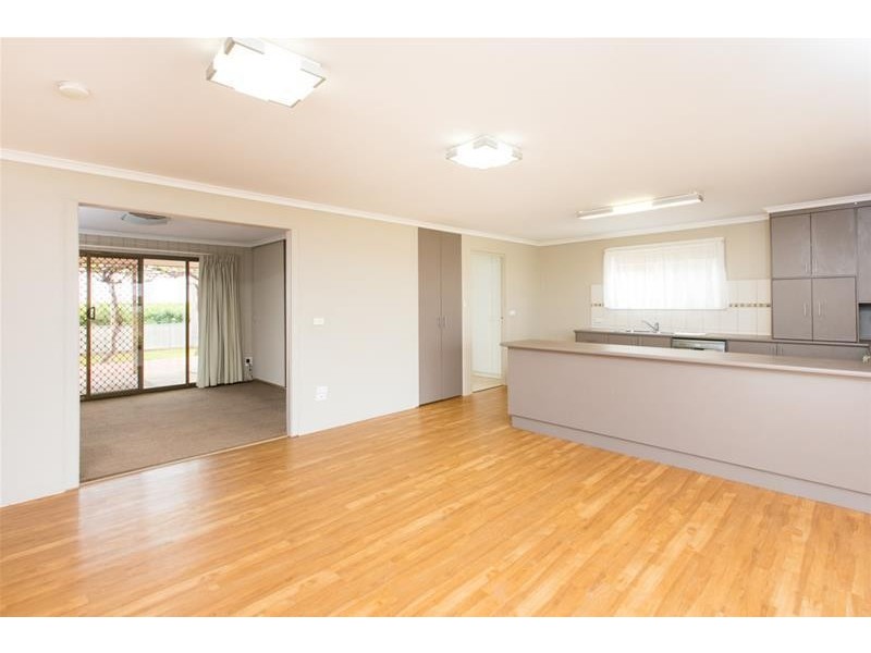 38 Kardinia Road, Dareton NSW 2717