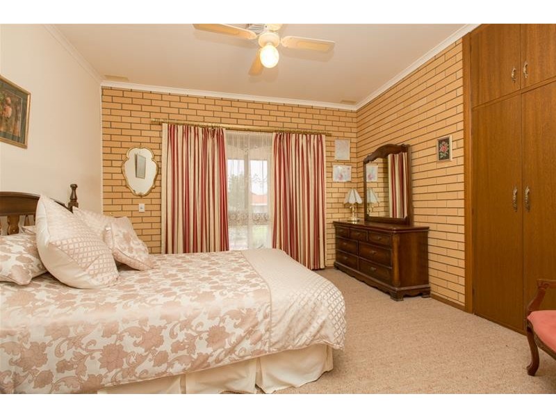 239 Walnut Avenue, Mildura VIC 3500