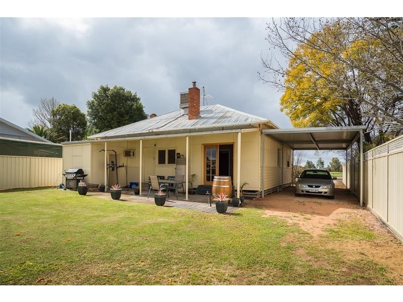 25 River Avenue, Merbein VIC 3505