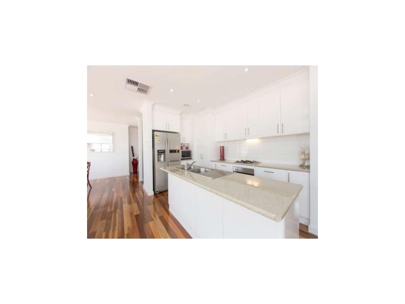 44 Betty Krake Drive, Red Cliffs VIC 3496