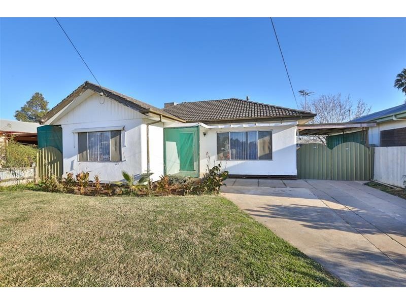 7 Barry Avenue, Mildura VIC 3500