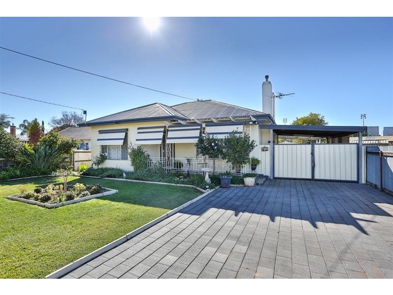 4 Victoria Court, Mildura VIC 3500