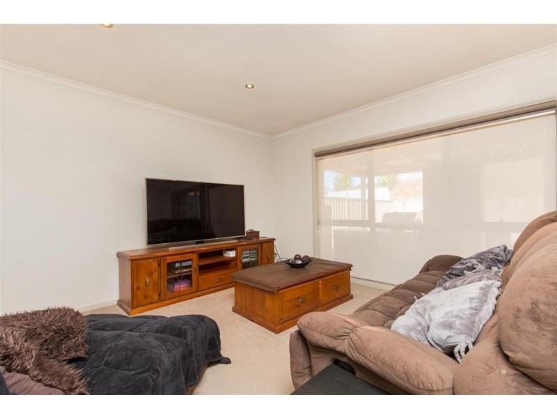 12 Anne Cox Drive, Red Cliffs VIC 3496