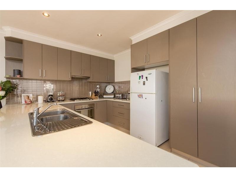 12 Anne Cox Drive, Red Cliffs VIC 3496