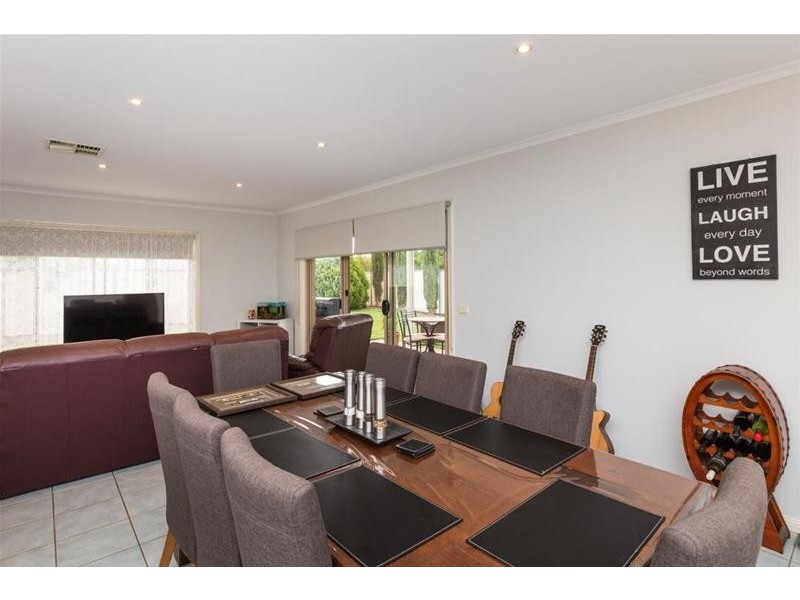 4 Thames Place, Mildura VIC 3500