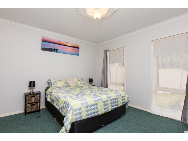 4 Thames Place, Mildura VIC 3500