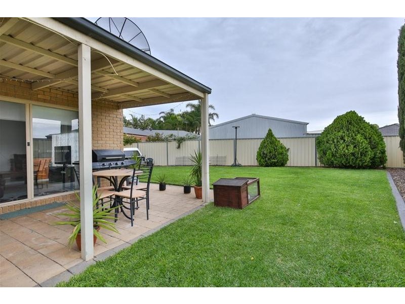 4 Thames Place, Mildura VIC 3500