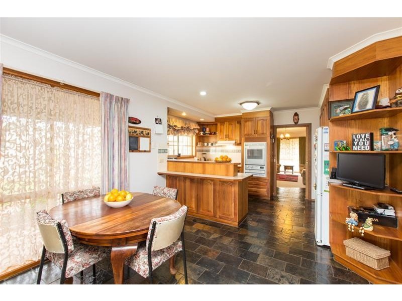 8 Greenvale Parade, Mildura VIC 3500