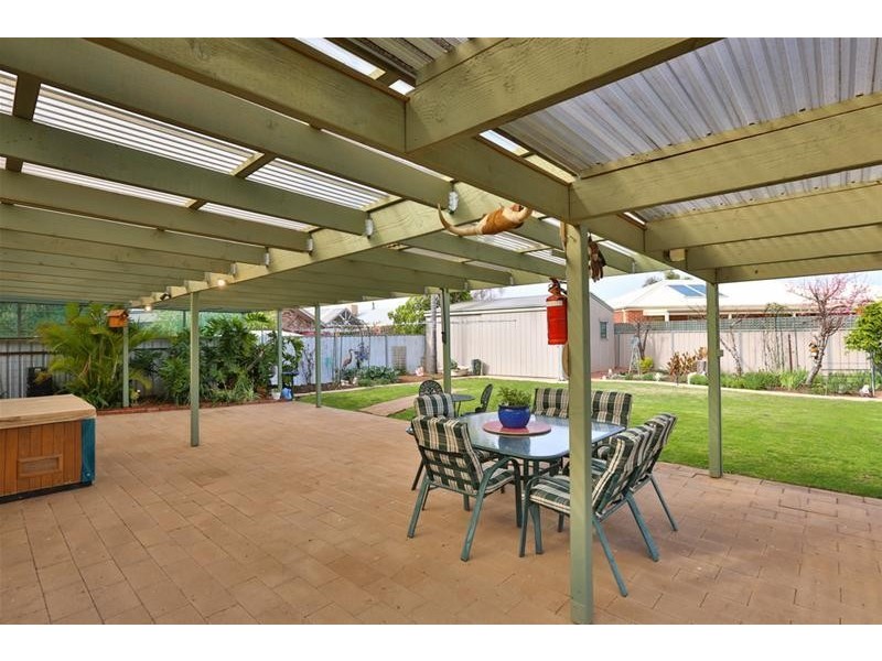 8 Greenvale Parade, Mildura VIC 3500