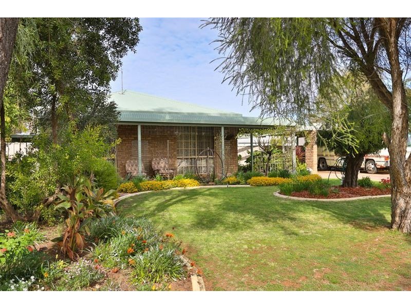 8 Greenvale Parade, Mildura VIC 3500