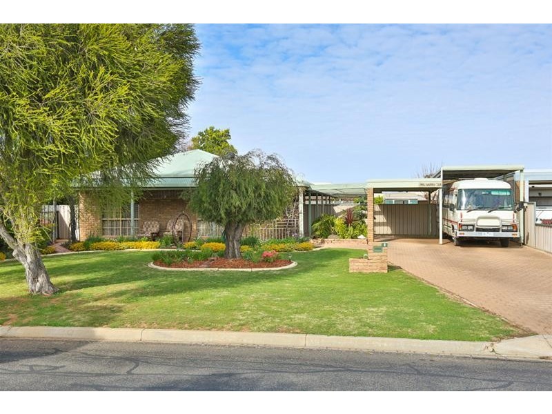 8 Greenvale Parade, Mildura VIC 3500
