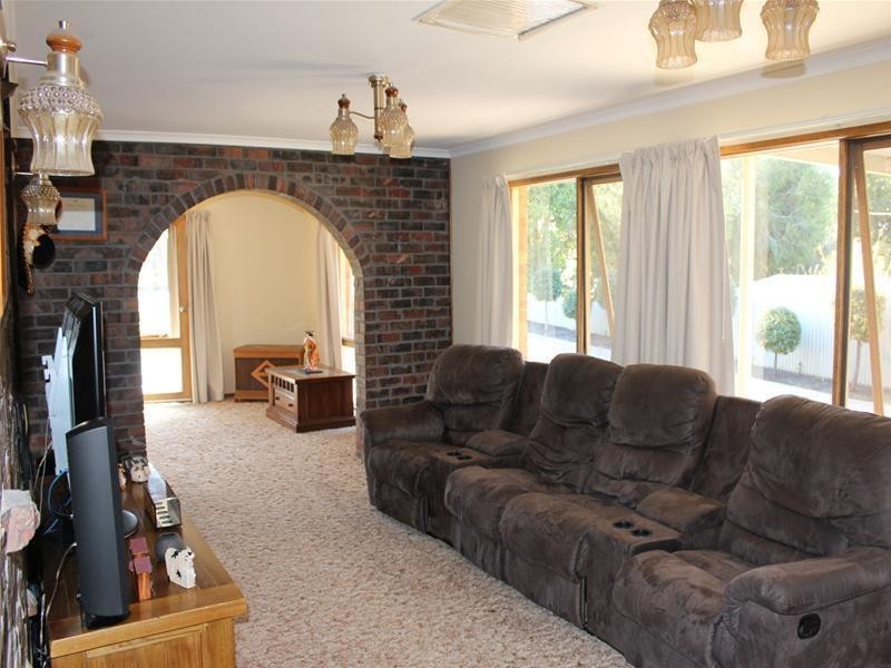 39 Wood Street, Gol Gol NSW 2738