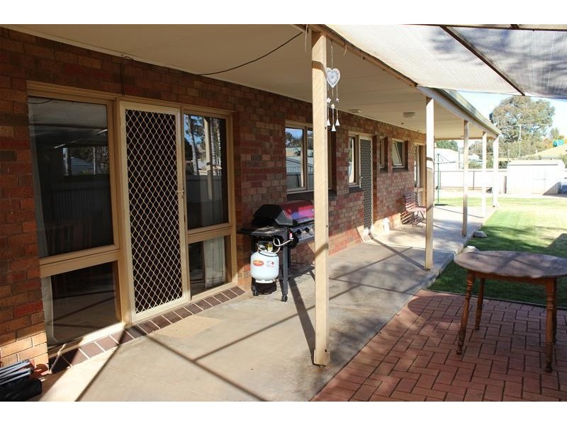 39 Wood Street, Gol Gol NSW 2738
