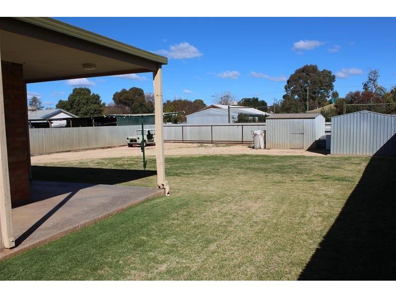 39 Wood Street, Gol Gol NSW 2738