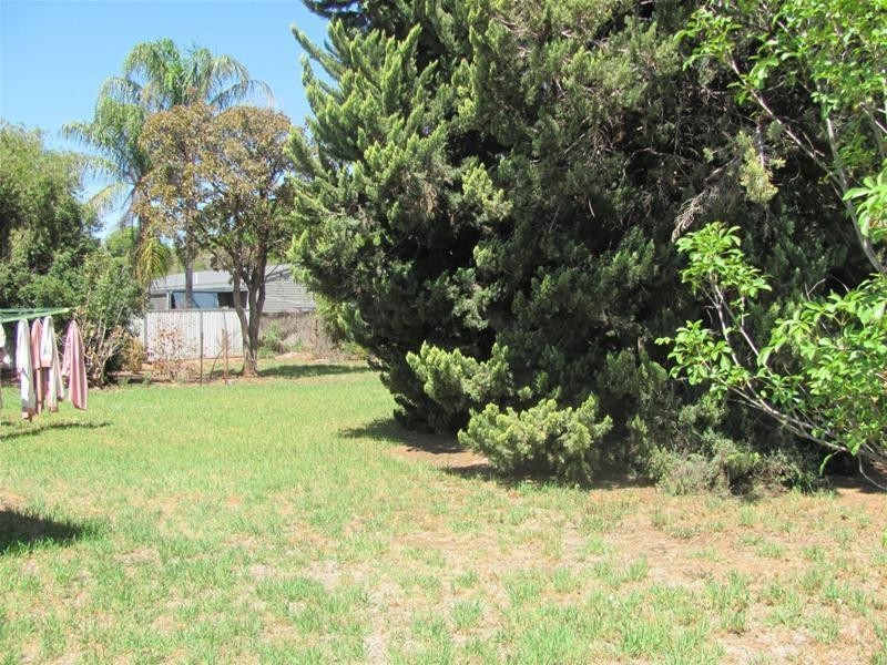 153 Adelaide Street, Gol Gol NSW 2738