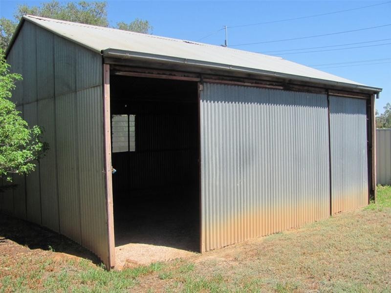 153 Adelaide Street, Gol Gol NSW 2738