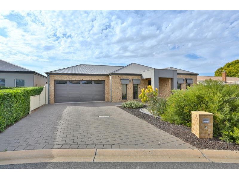 8 Popular Alm Court, Mildura VIC 3500