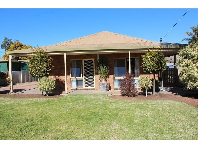 39 Wood Street, Gol Gol NSW 2738