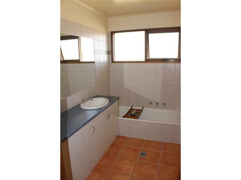 39 Wood Street, Gol Gol NSW 2738