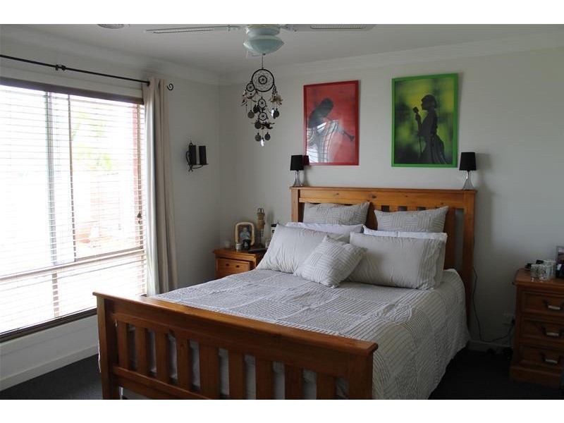 4 Darlington Parade, Mildura VIC 3500