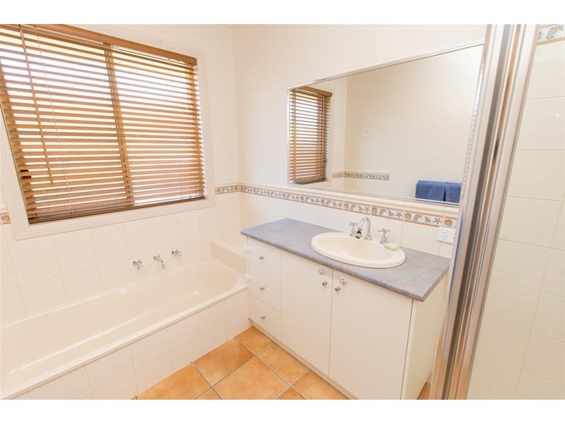 35 Wadsworth Drive, Gol Gol NSW 2738