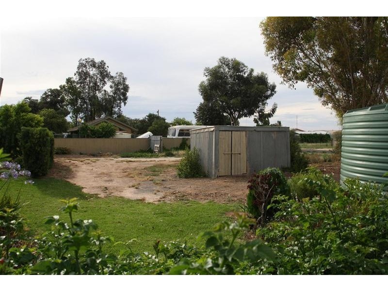 43 Pioneer Street, Manangatang VIC 3546