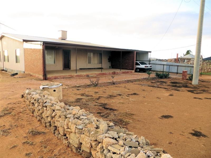 38 Flora Avenue, Cabarita VIC 3505