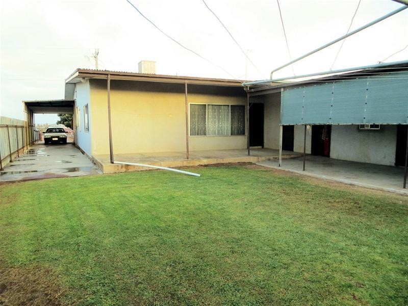 38 Flora Avenue, Cabarita VIC 3505