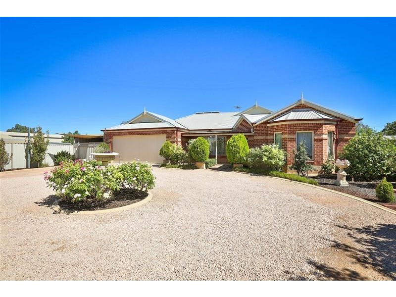 589 Sandilong Avenue, Irymple VIC 3498