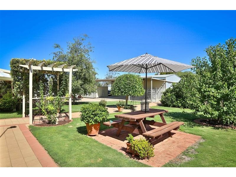 589 Sandilong Avenue, Irymple VIC 3498