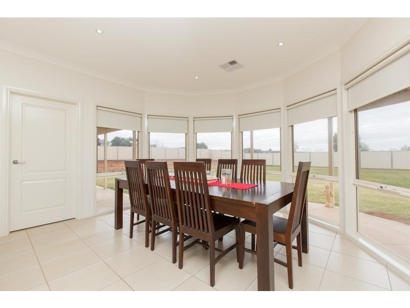 29 Derna Road, Robinvale VIC 3549