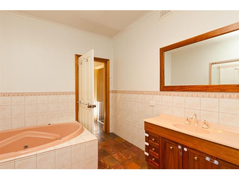 2 Park Street, Red Cliffs VIC 3496