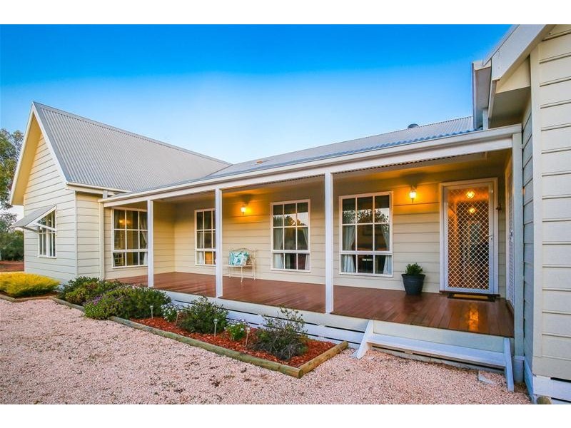 871 Cureton Avenue, Irymple VIC 3498