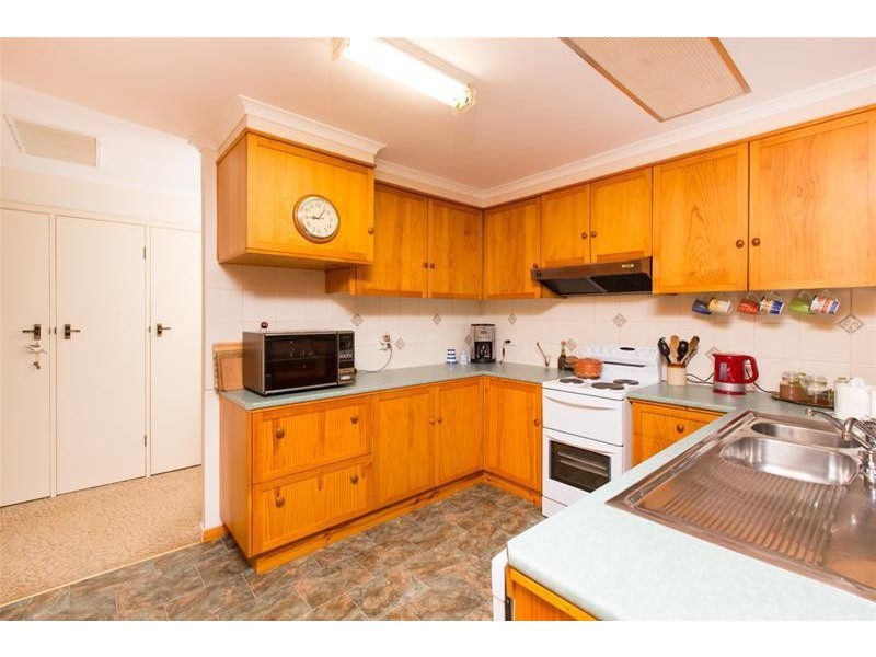 43 Riverview Drive, Dareton NSW 2717