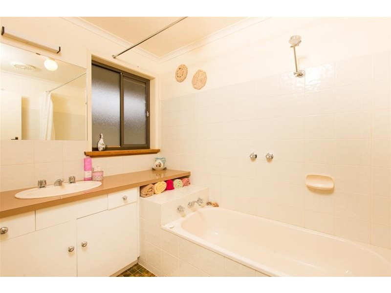 43 Riverview Drive, Dareton NSW 2717