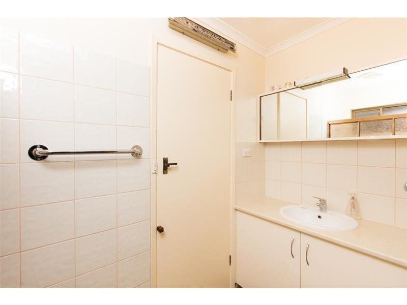 43 Riverview Drive, Dareton NSW 2717