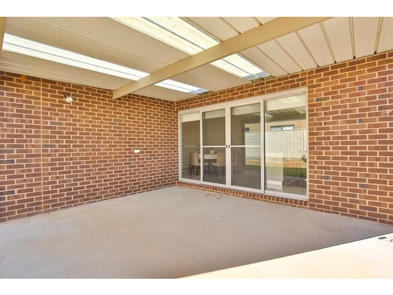 2/11 Wisteria Way, Mildura VIC 3500