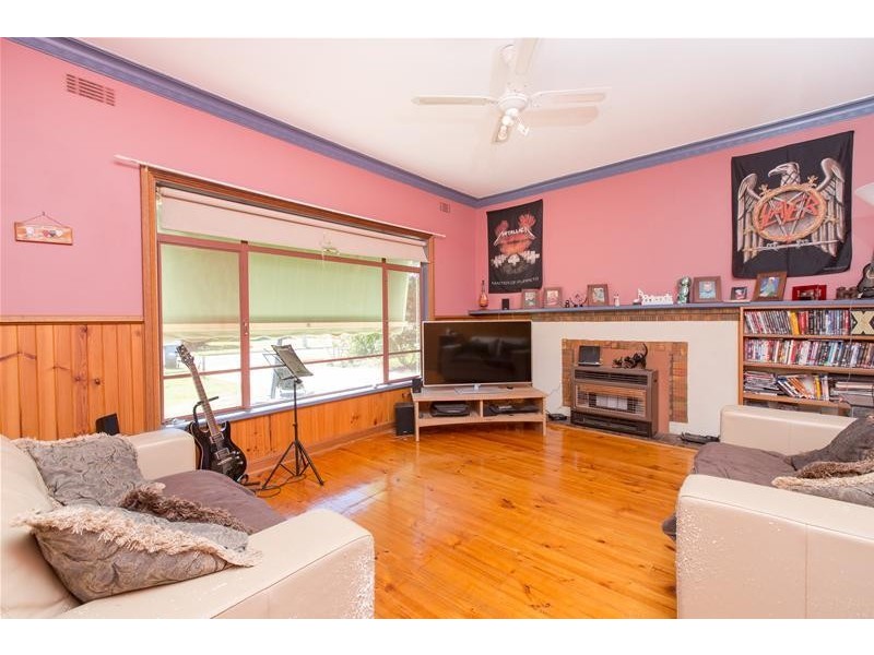 6 Jude Avenue, Mildura VIC 3500